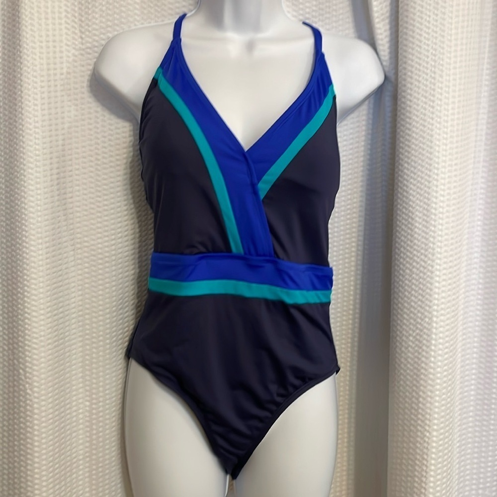 Sonnet Shores one-piece swimsuit size 10